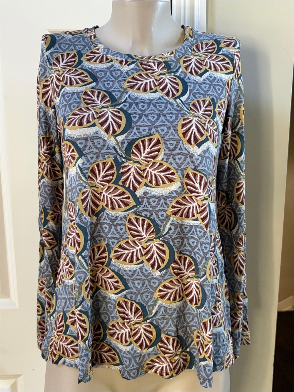 LOGO by Lori Goldstein Blue and Brown Printed Long Sleeve Top, small